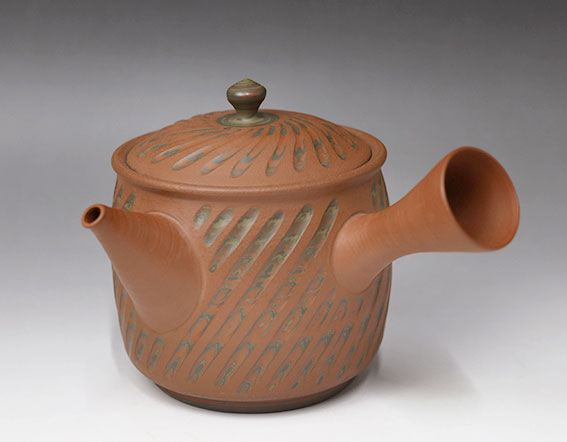 Tokoname teapot by Yusen