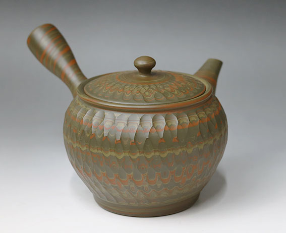 Tokoname teapot by Yusen